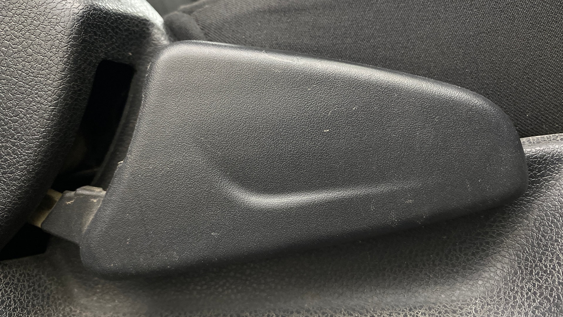 View 2018 Renault Kwid RXL 1.0 BS IV Image 18 Used 2018 Renault Kwid RXL 1.0 BS IV Image 18