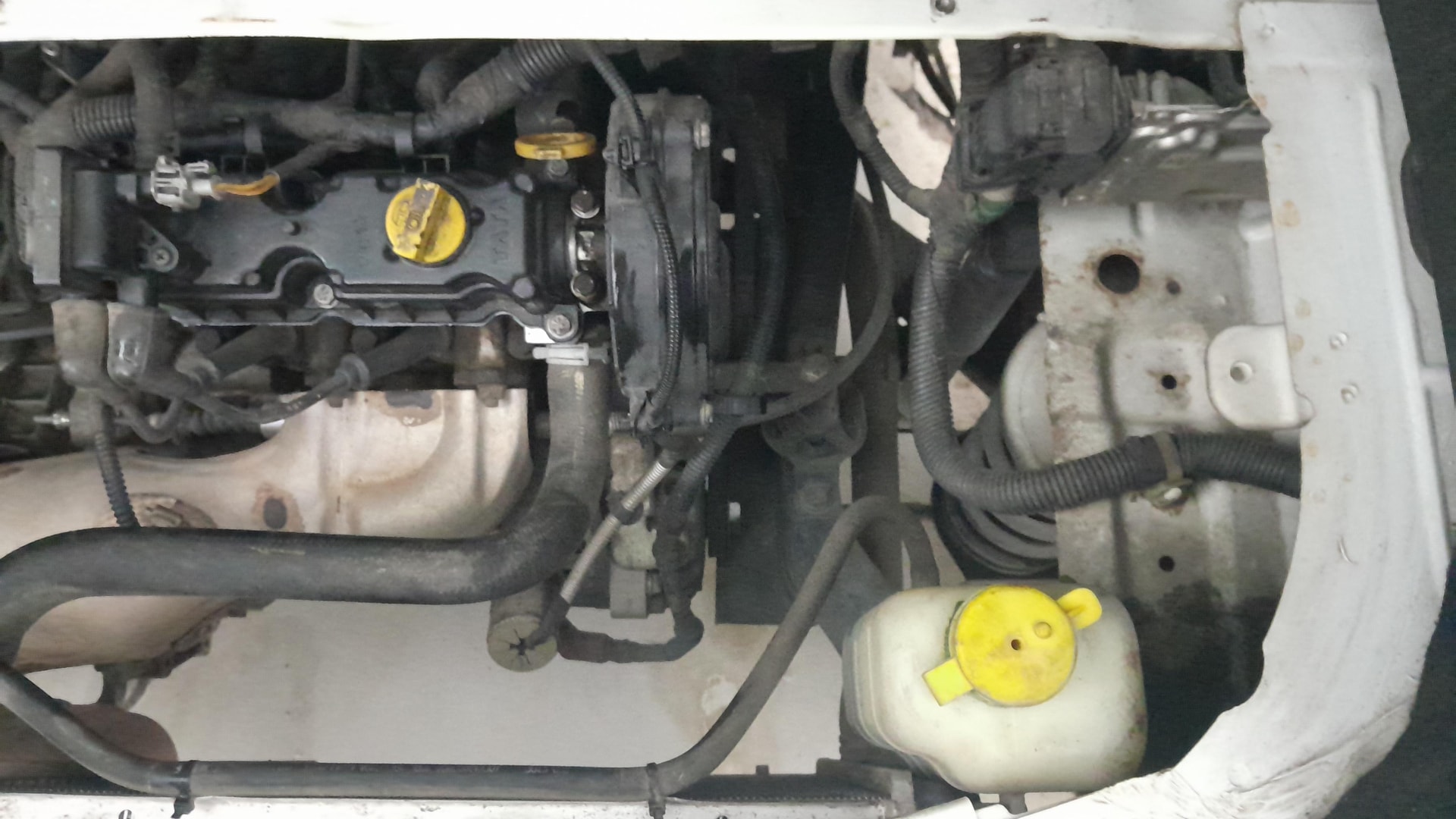 View 2016 Tata Nano Twist XT Image 3 Used 2016 Tata Nano Twist XT Image 3