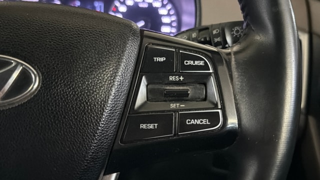 View Hyundai Creta Image 3 Used Hyundai Creta Image 3