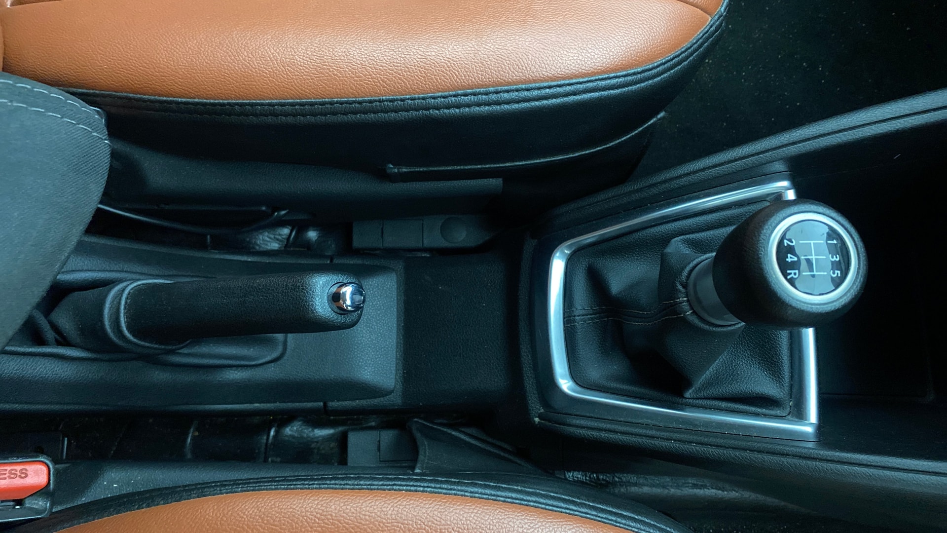 Used 2021 Nissan Kicks Used 2021 Nissan Kicks