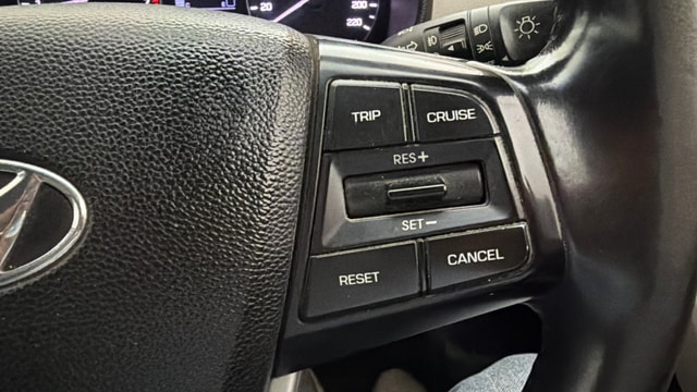 View Hyundai Creta Image 3 Used Hyundai Creta Image 3