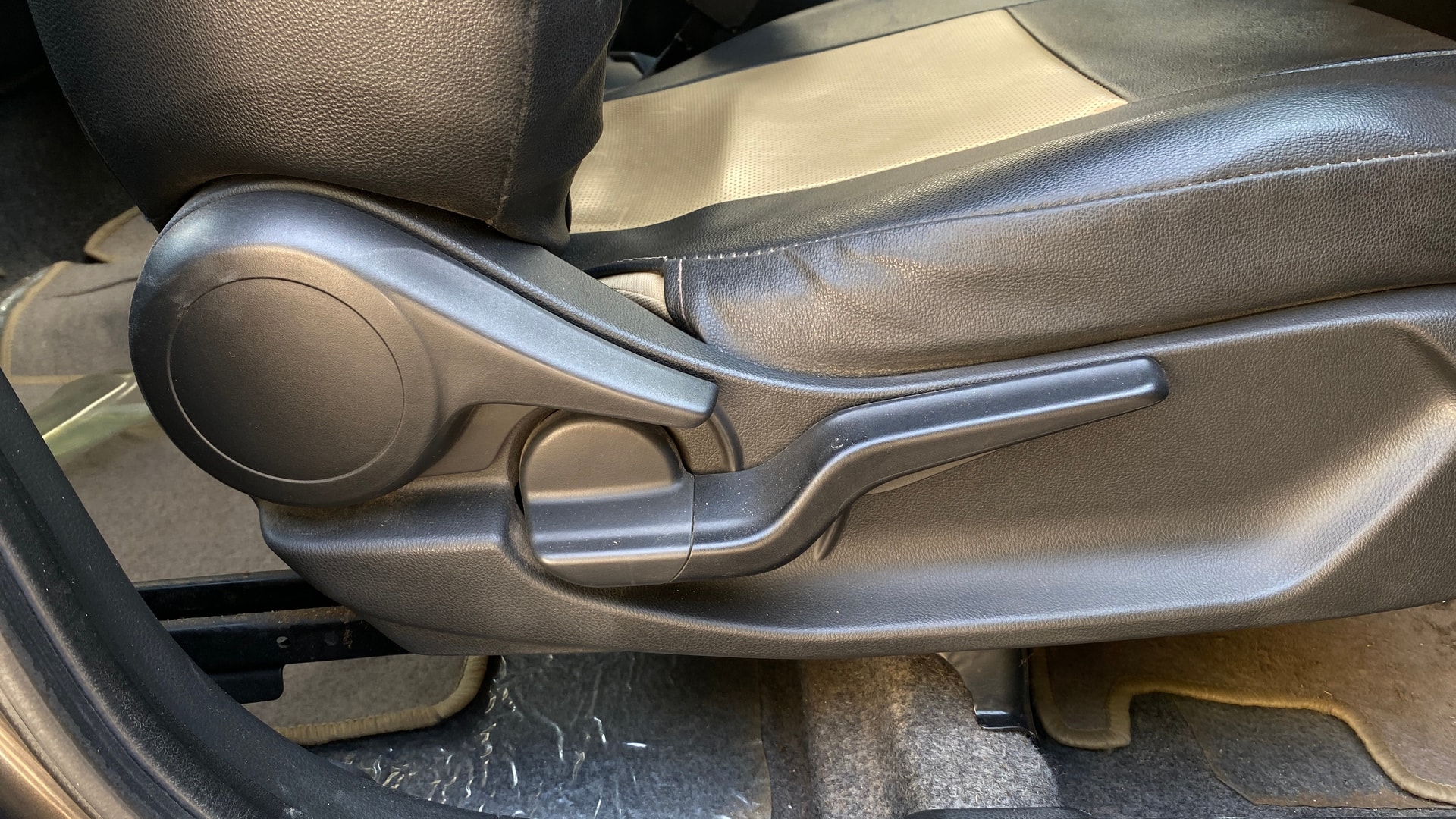View 2019 Honda Amaze E MT Petrol BS IV Image 19 Used 2019 Honda Amaze E MT Petrol BS IV Image 19