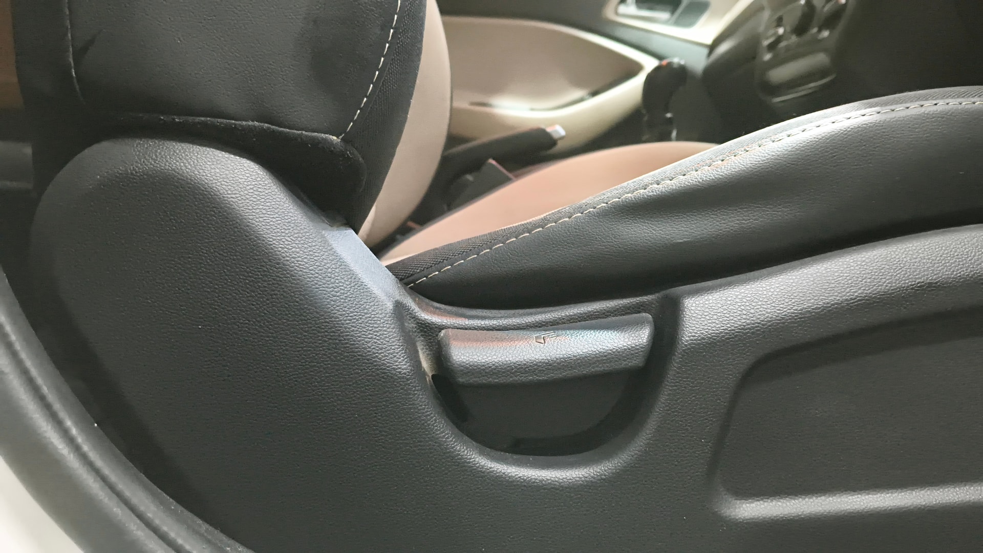 View 2015 Hyundai Elite i20 Magna 1.2 Image 19 Used 2015 Hyundai Elite i20 Magna 1.2 Image 19