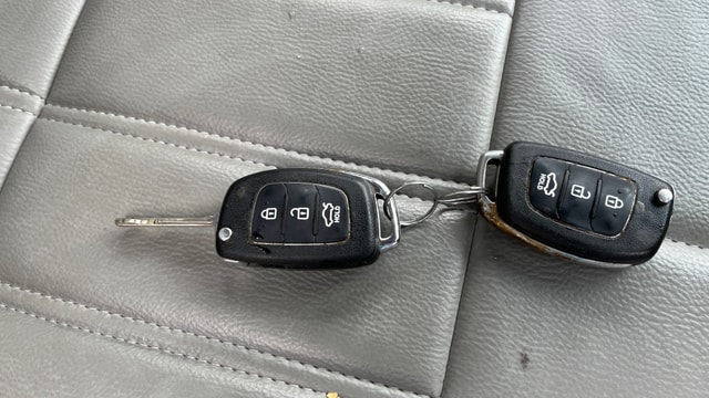 View Hyundai Xcent Image 18 Used Hyundai Xcent Image 18