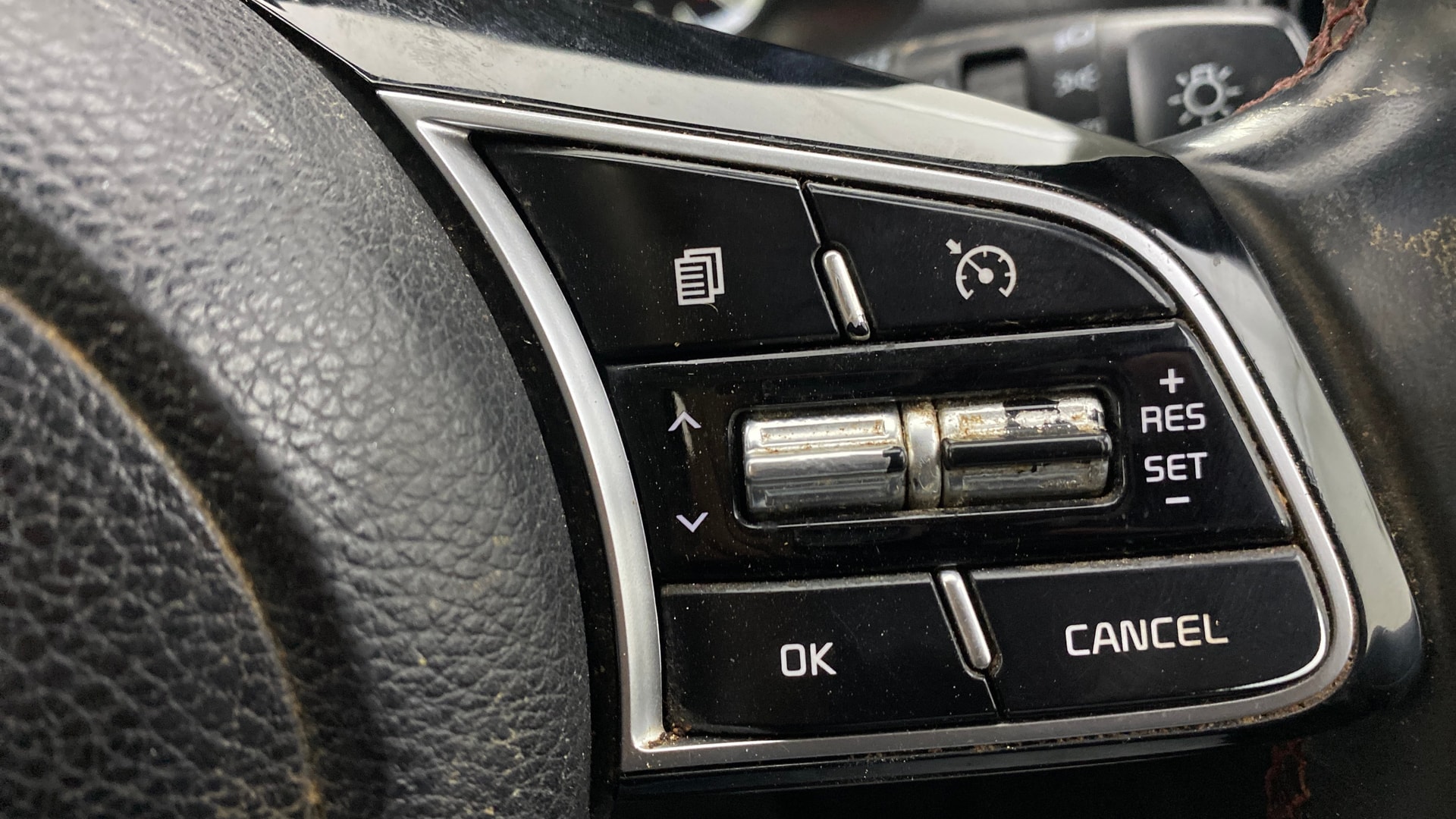 View 2021 Kia Sonet GTX Plus iMT Petrol Image 3 Used 2021 Kia Sonet GTX Plus iMT Petrol Image 3