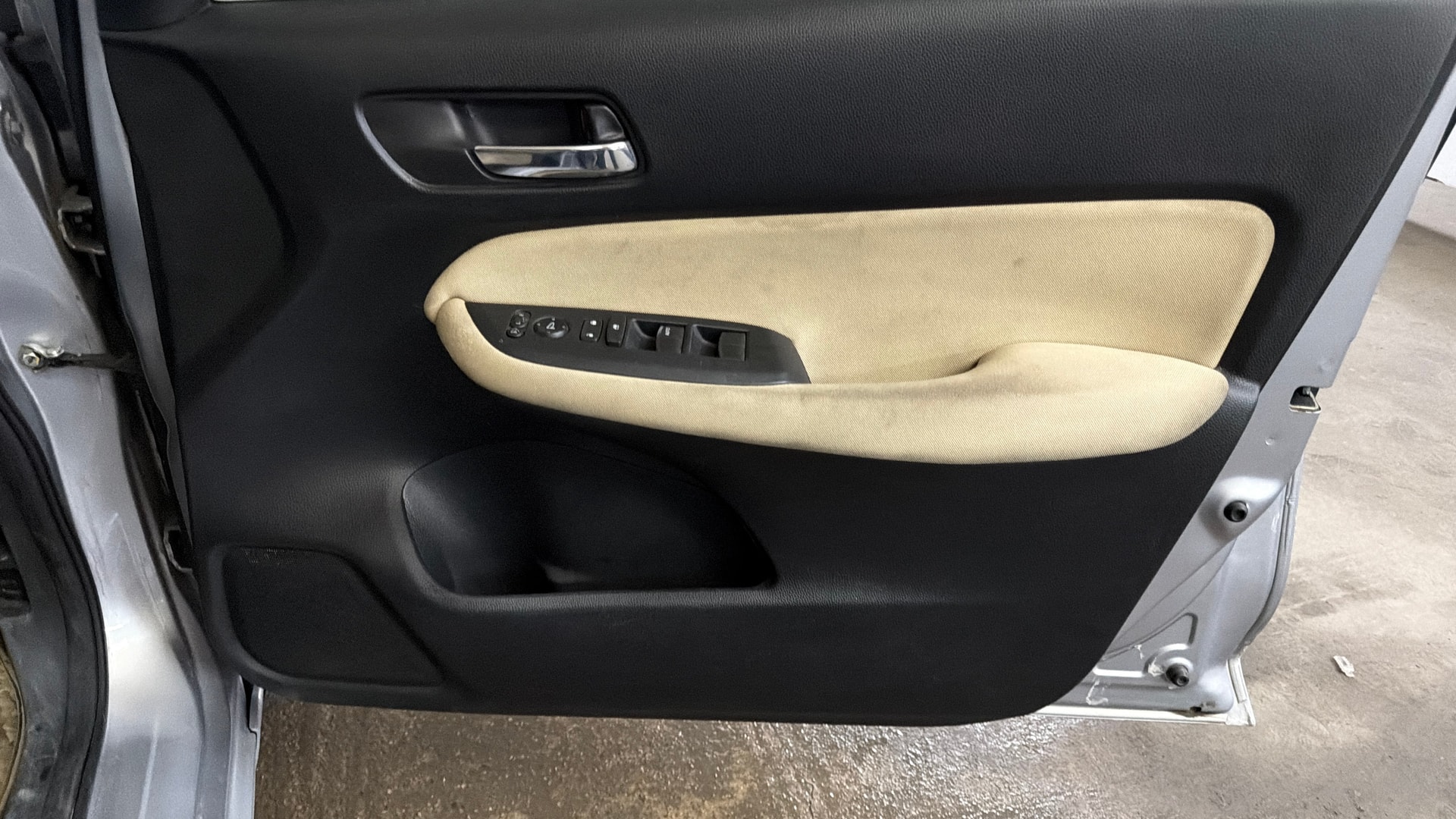 View 2020 Honda City ZX MT Diesel Anniversary Edition Image 38 Used 2020 Honda City ZX MT Diesel Anniversary Edition Image 38
