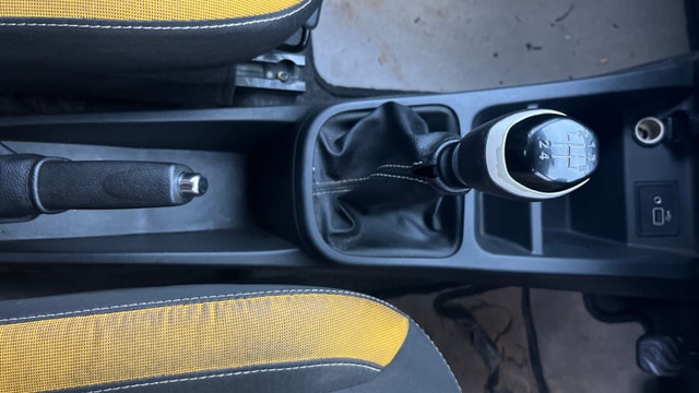 View Renault Kwid Image 38 Used Renault Kwid Image 38