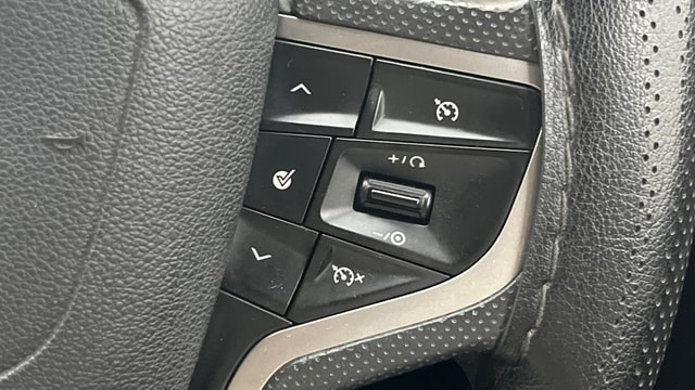 View Tata Harrier Image 3 Used Tata Harrier Image 3