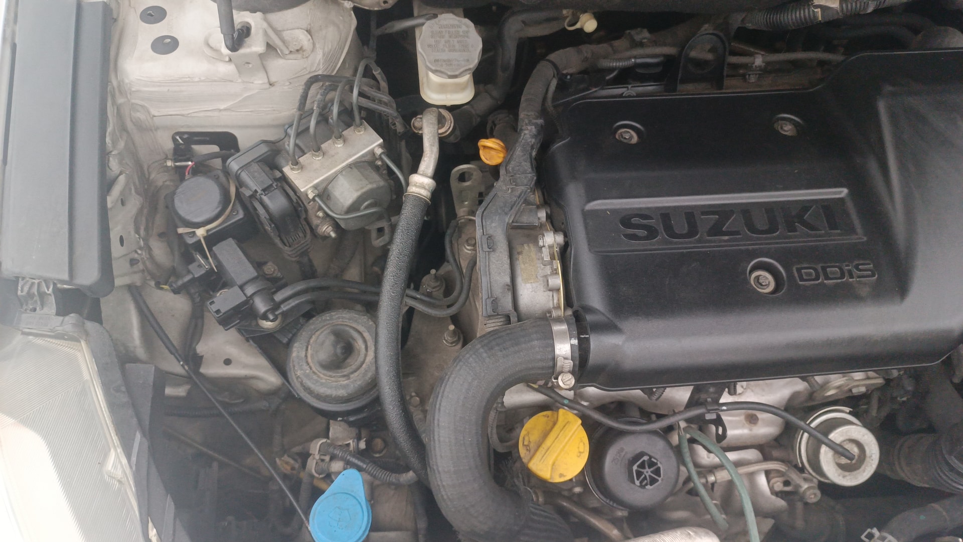 View 2015 Maruti Suzuki 1000 Base Variant Image 24 Used 2015 Maruti Suzuki 1000 Base Variant Image 24