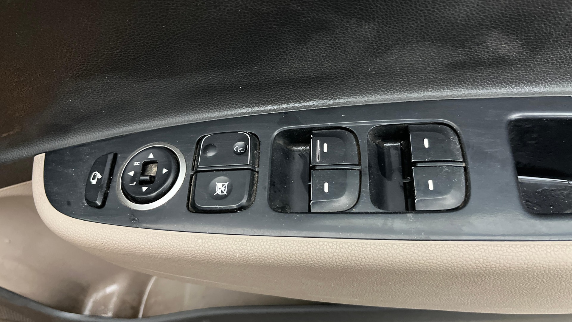 Used 2014 Hyundai Grand i10 Used 2014 Hyundai Grand i10