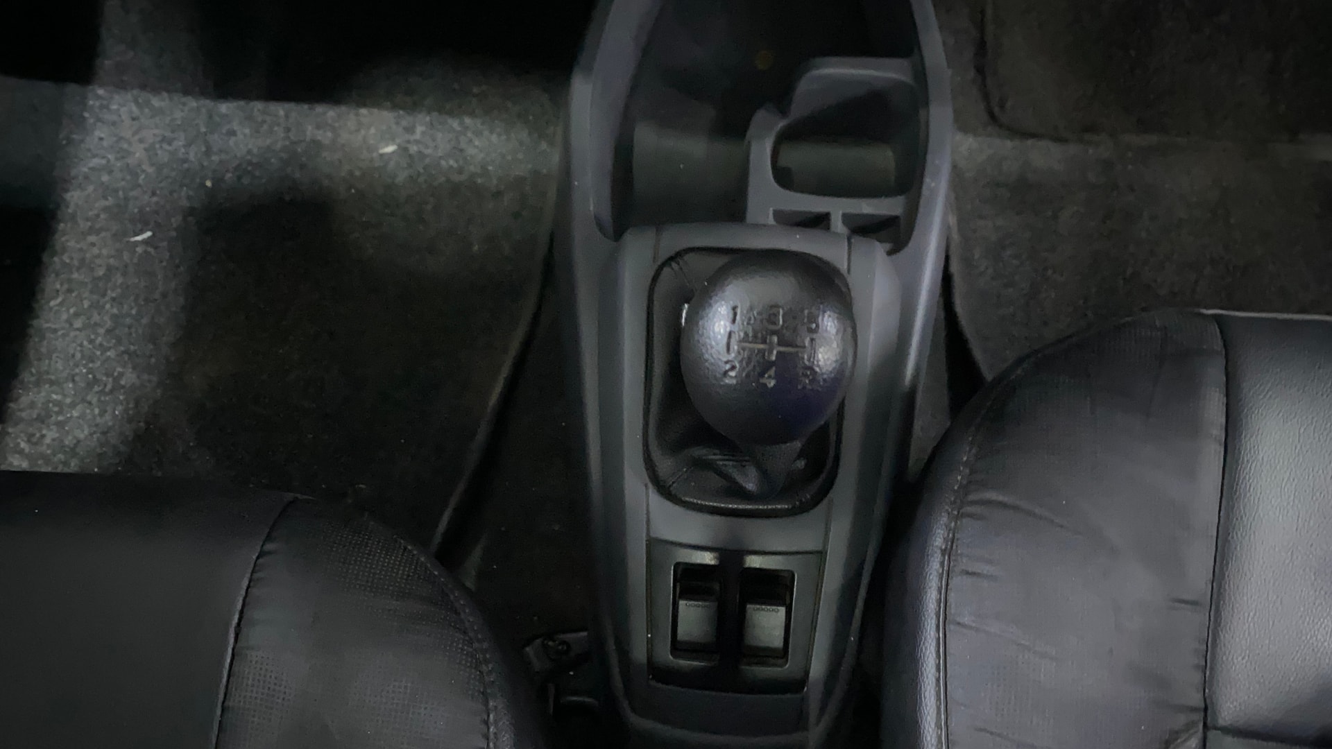 View 2014 Maruti Suzuki Alto 800 LX Image 37 Used 2014 Maruti Suzuki Alto 800 LX Image 37
