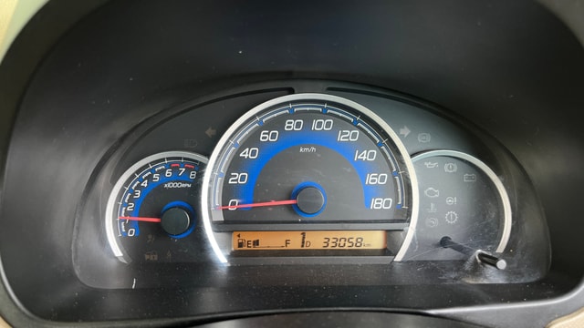 View Maruti Suzuki 1000 Image 34 Used Maruti Suzuki 1000 Image 34