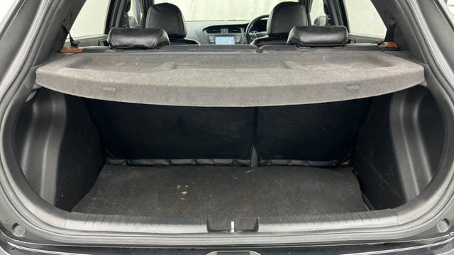 View Hyundai i20 Active Image 10 Used Hyundai i20 Active Image 10
