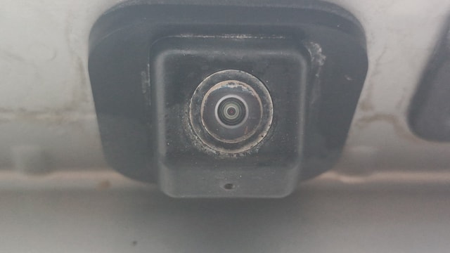 View Kia Carens Image 17 Used Kia Carens Image 17