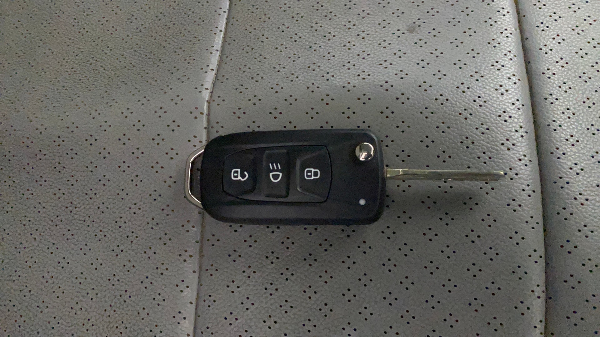 View 2020 Tata Tiago Revotorq XB Image 27 Used 2020 Tata Tiago Revotorq XB Image 27