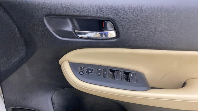 View Honda City ZX Image 39 Used Honda City ZX Image 39