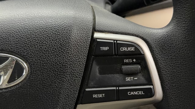 View Hyundai Verna Image 3 Used Hyundai Verna Image 3