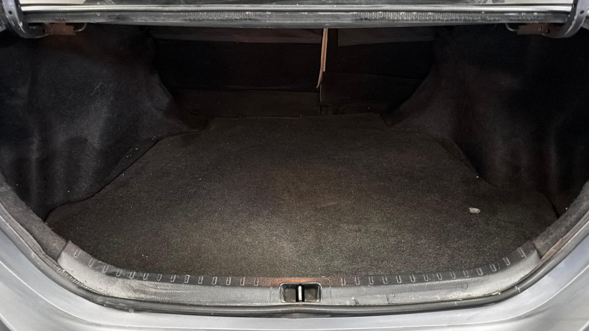 View 2014 Toyota Corolla Altis 1.8 VL AT Image 11 Used 2014 Toyota Corolla Altis 1.8 VL AT Image 11