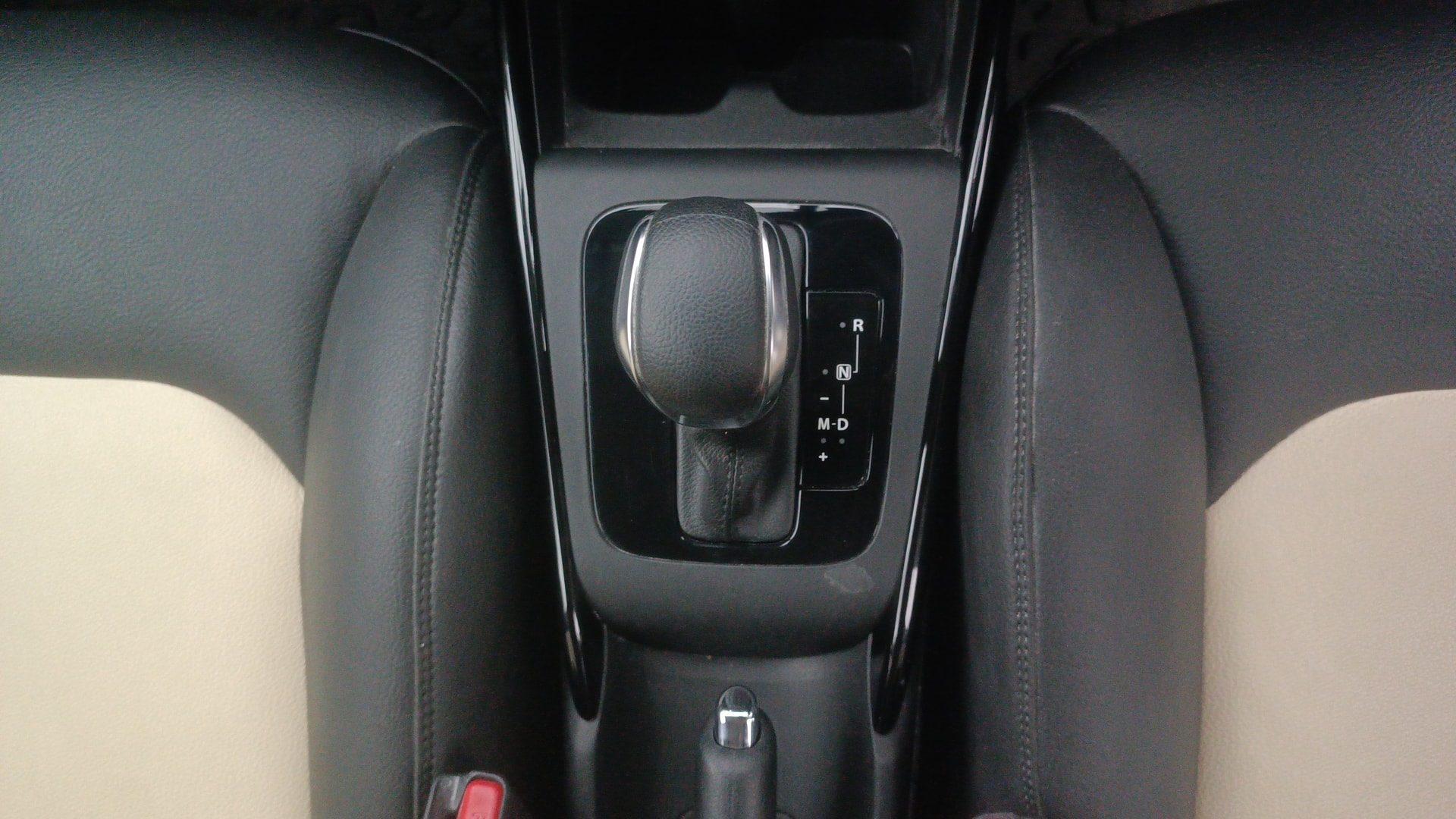 View 2024 Toyota Glanza S AMT Image 38 Used 2024 Toyota Glanza S AMT Image 38