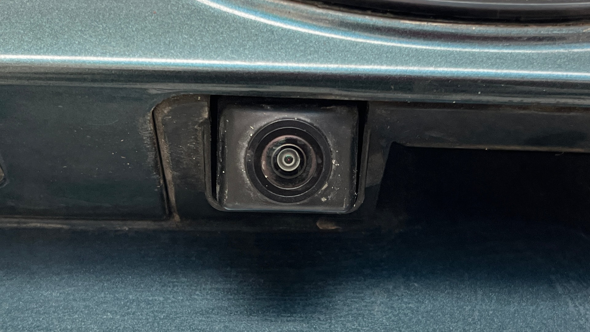View 2021 Mahindra XUV300 W4 Petrol BS IV Image 16 Used 2021 Mahindra XUV300 W4 Petrol BS IV Image 16