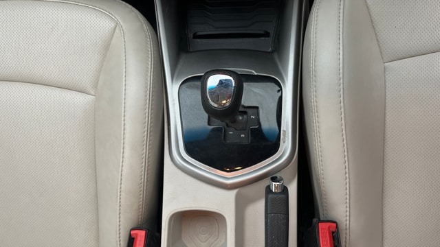 View Mahindra XUV300 Image 43 Used Mahindra XUV300 Image 43