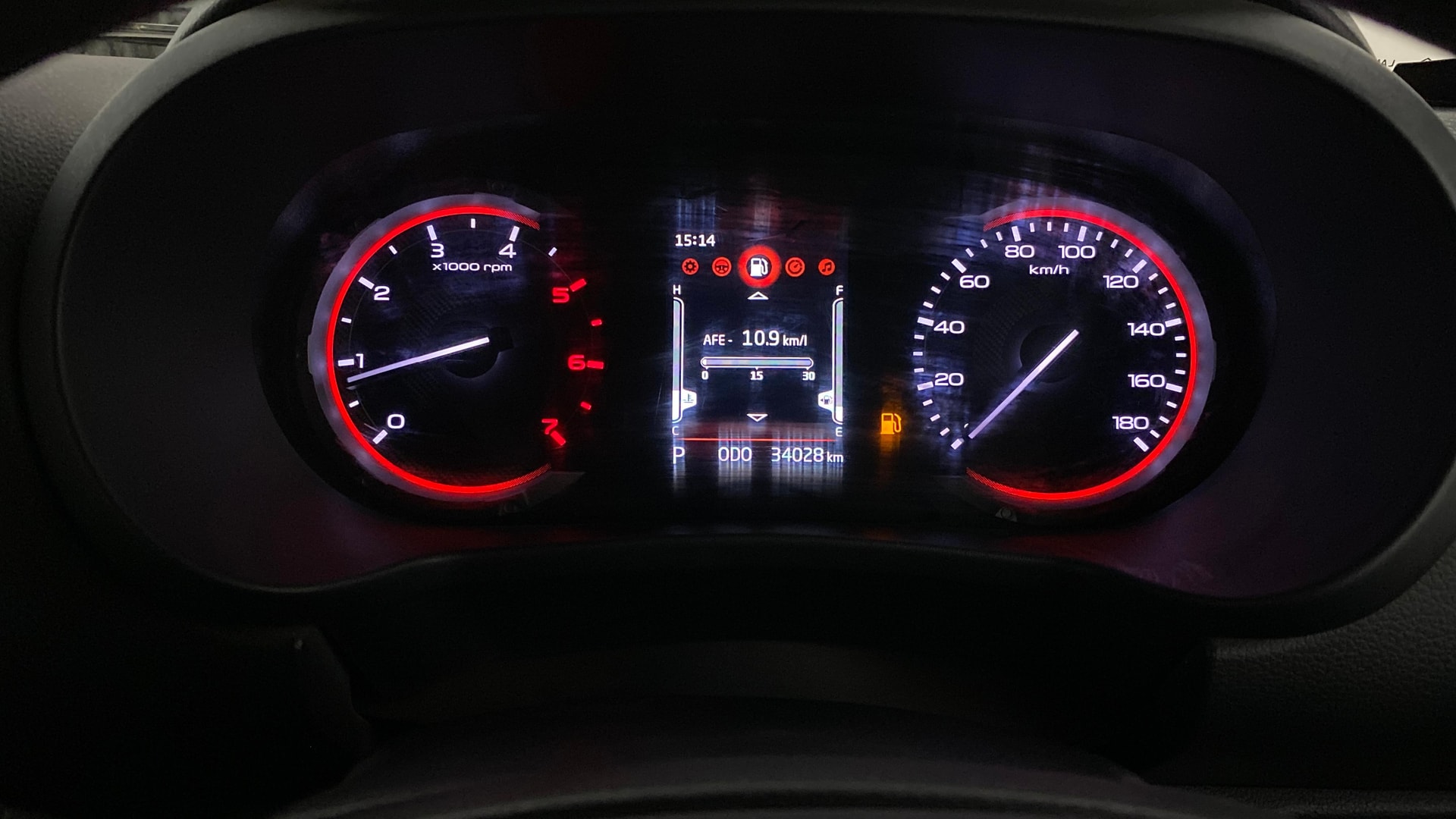 View 2024 Mahindra Thar AX Standard Manual Soft Top 6 Seater Image 33 Used 2024 Mahindra Thar AX Standard Manual Soft Top 6 Seater Image 33