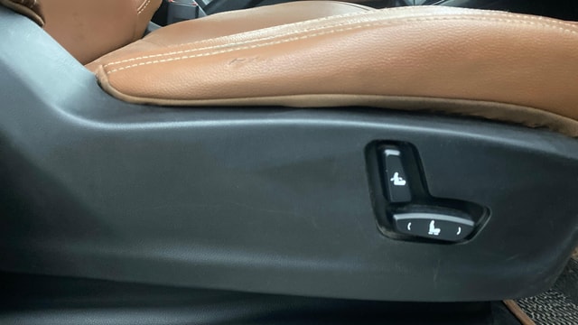 View MG Hector Plus Image 12 Used MG Hector Plus Image 12