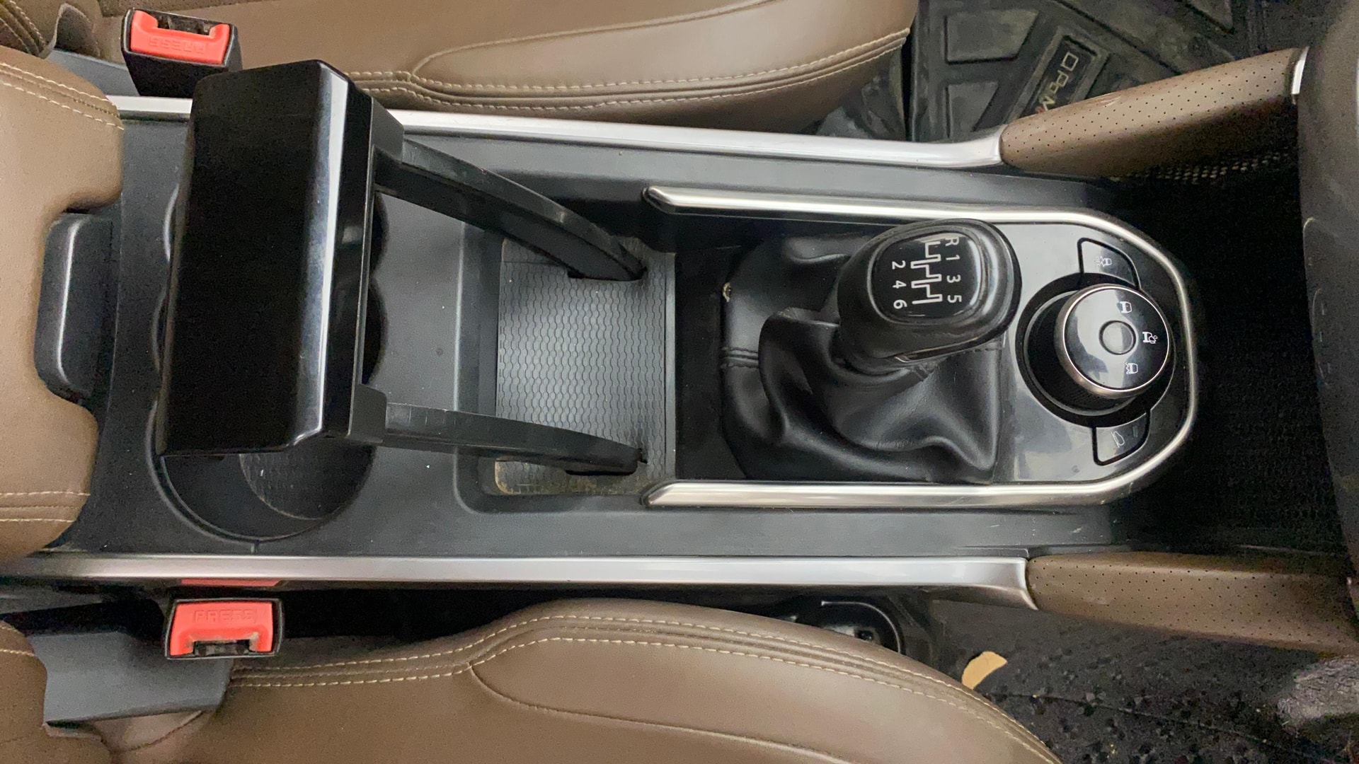 View 2022 Tata Harrier XE Image 41 Used 2022 Tata Harrier XE Image 41