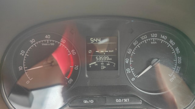 View Skoda Rapid Image 34 Used Skoda Rapid Image 34