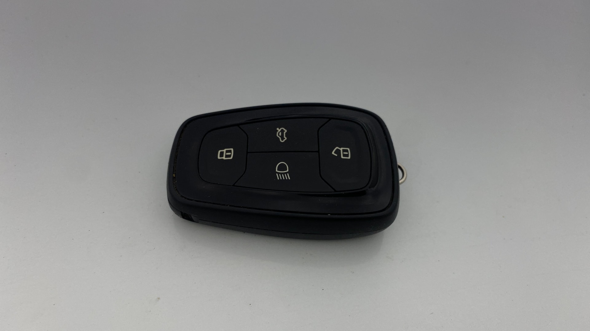 View 2022 Tata Tigor XE Diesel Image 27 Used 2022 Tata Tigor XE Diesel Image 27