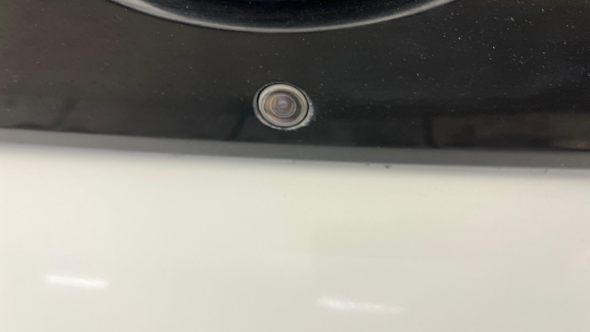 View 2018 Tata Nexon Revotron XE Image 23 Used 2018 Tata Nexon Revotron XE Image 23