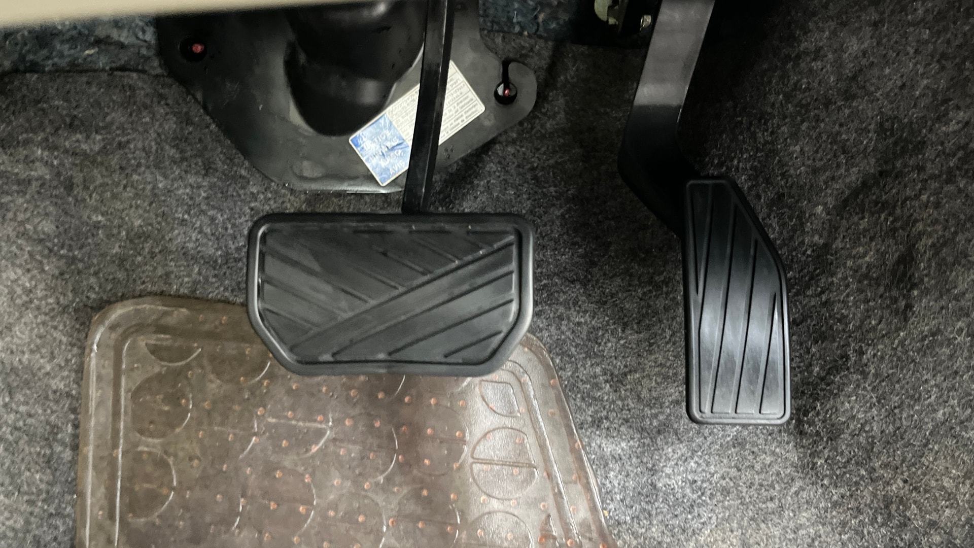 View 2018 Maruti Suzuki 1000 Base Variant Image 9 Used 2018 Maruti Suzuki 1000 Base Variant Image 9