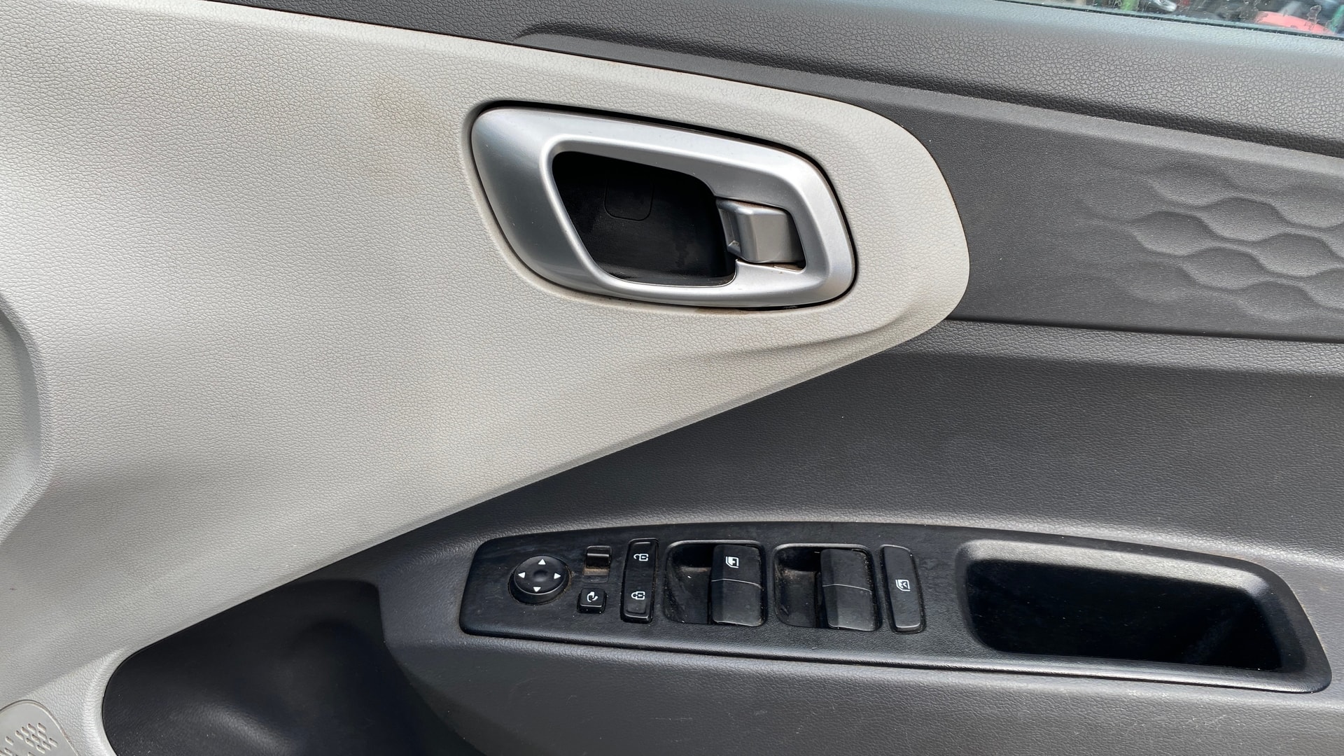View 2023 Hyundai Grand i10 Nios Sportz Petrol Image 34 Used 2023 Hyundai Grand i10 Nios Sportz Petrol Image 34