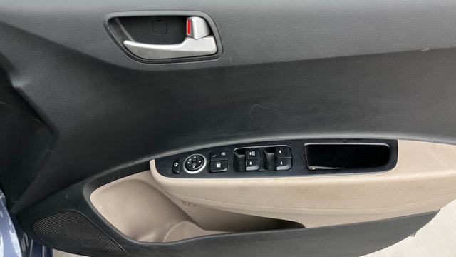 View Hyundai Xcent Image 33 Used Hyundai Xcent Image 33