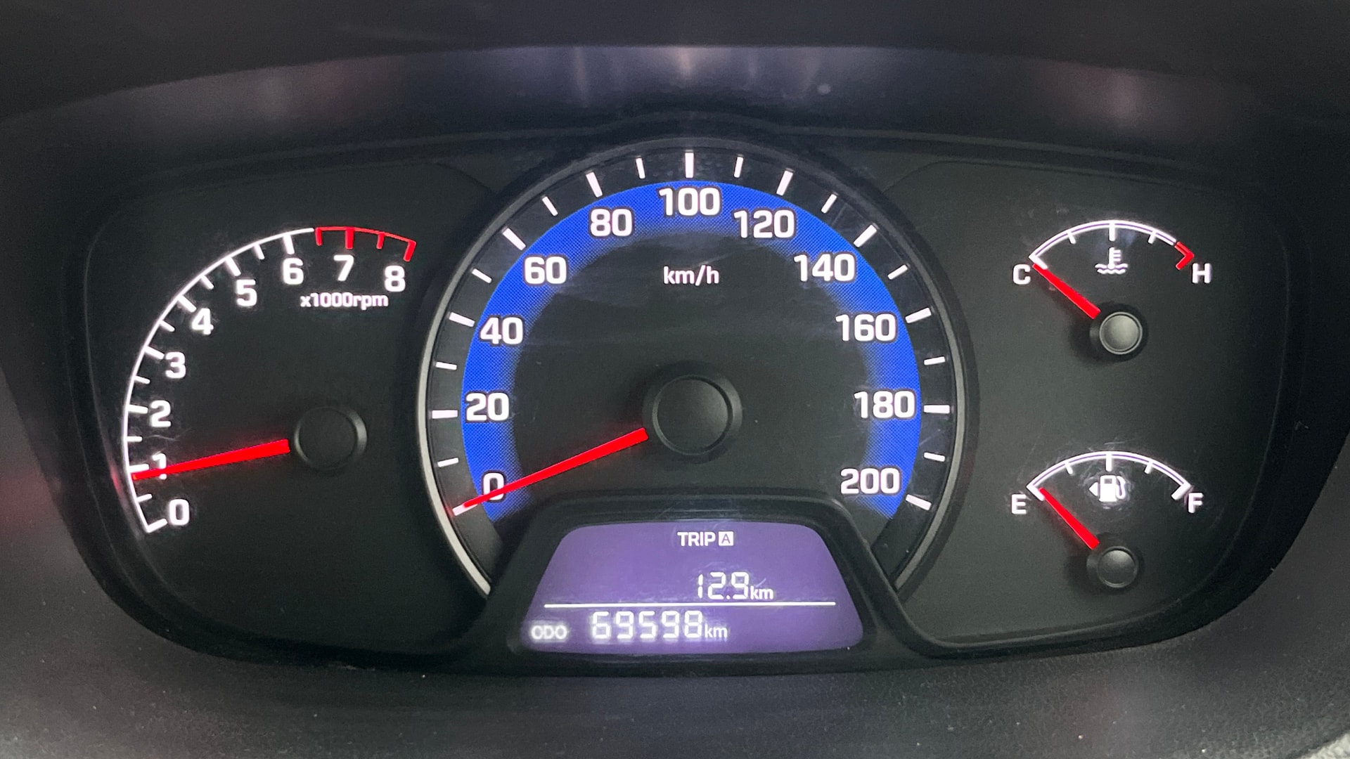 View 2014 Hyundai Xcent SX Petrol Image 34 Used 2014 Hyundai Xcent SX Petrol Image 34