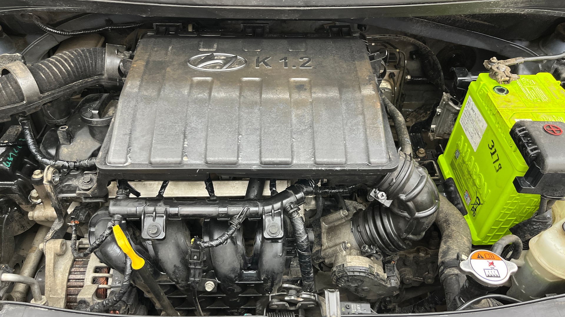 View 2014 Hyundai Xcent SX Petrol Image 41 Used 2014 Hyundai Xcent SX Petrol Image 41