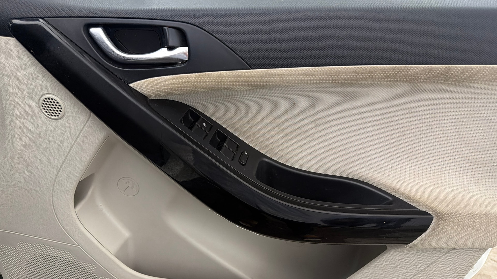 View 2023 Tata Nexon Revotron XE Image 33 Used 2023 Tata Nexon Revotron XE Image 33