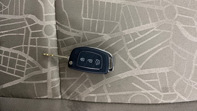 View Hyundai Xcent Image 26 Used Hyundai Xcent Image 26