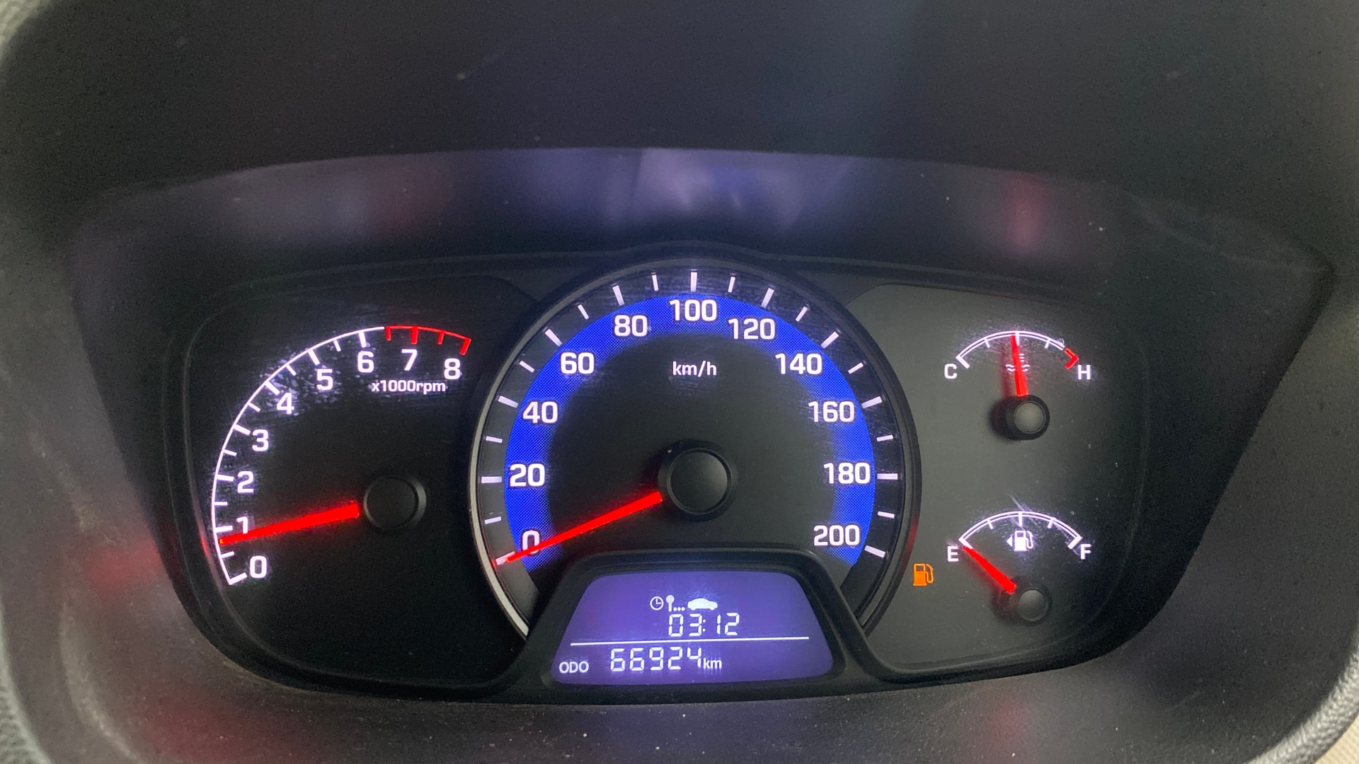 View 2015 Hyundai Xcent S Petrol Image 33 Used 2015 Hyundai Xcent S Petrol Image 33