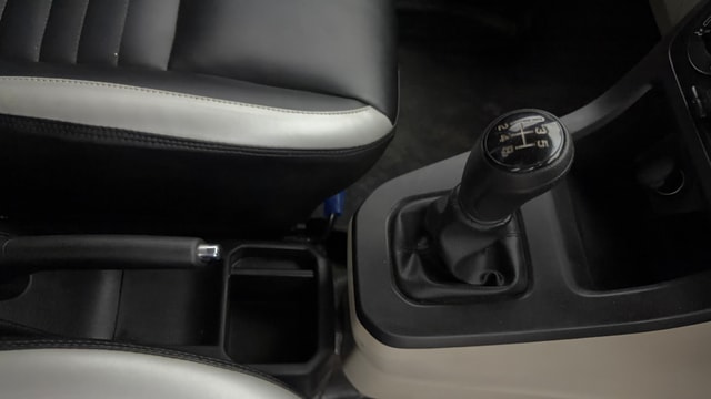 View Maruti Suzuki 1000 Image 39 Used Maruti Suzuki 1000 Image 39