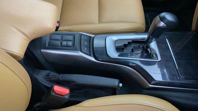 View Toyota Fortuner Image 43 Used Toyota Fortuner Image 43