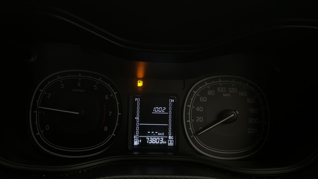 View Maruti Suzuki 1000 Image 33 Used Maruti Suzuki 1000 Image 33