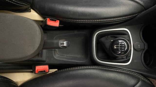 View Volkswagen Ameo Image 38 Used Volkswagen Ameo Image 38