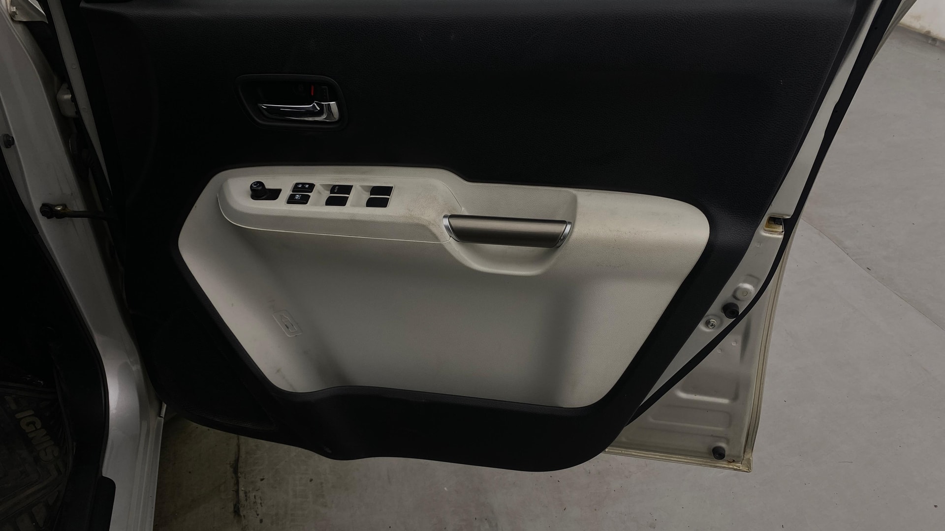 View 2018 Maruti Suzuki 1000 Base Variant Image 33 Used 2018 Maruti Suzuki 1000 Base Variant Image 33