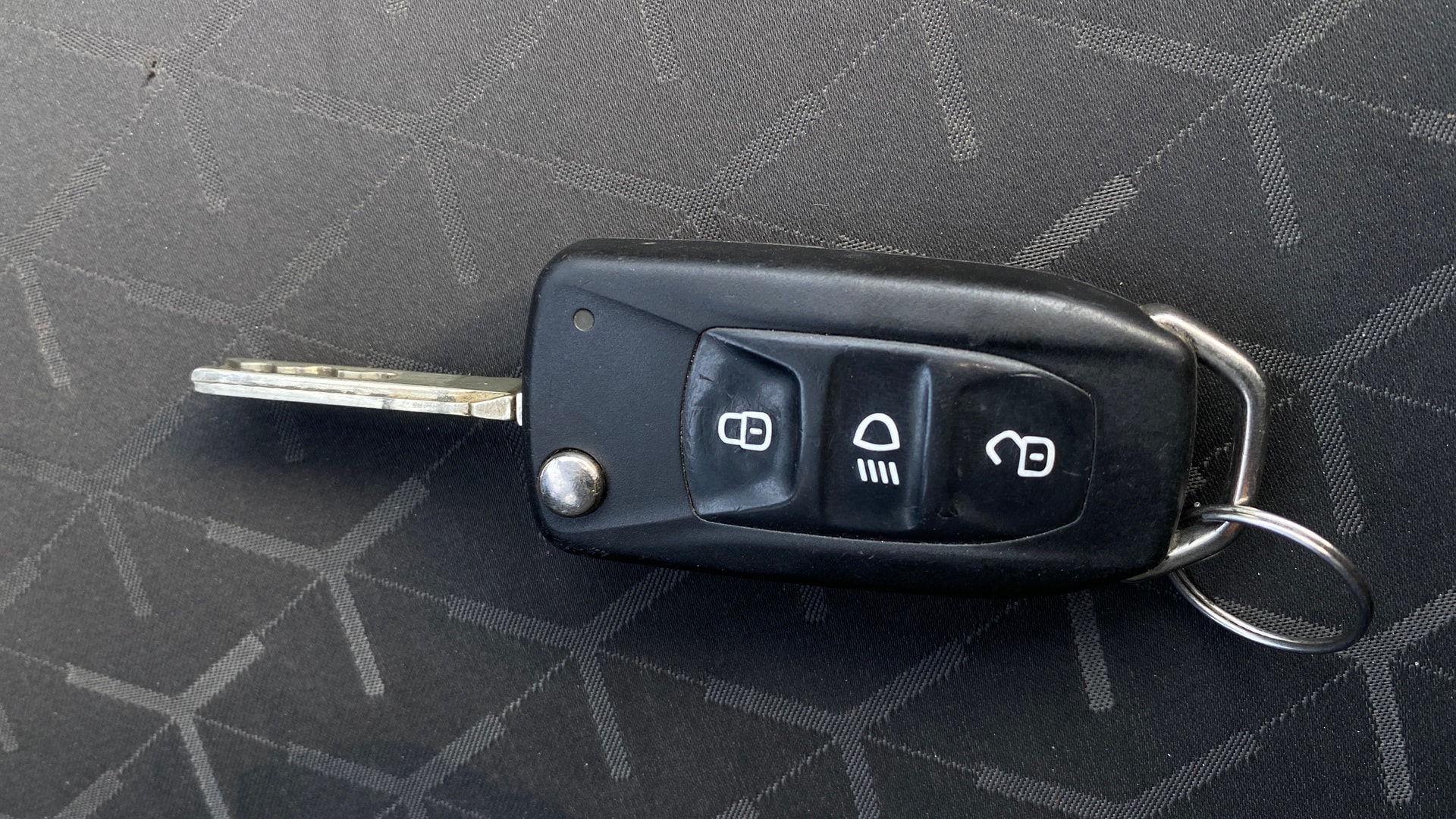 View 2022 Tata Nexon Revotron XE Image 26 Used 2022 Tata Nexon Revotron XE Image 26