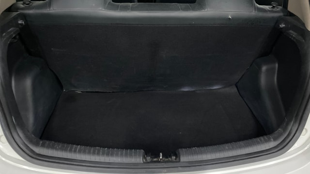 View Hyundai Grand i10 Image 6 Used Hyundai Grand i10 Image 6