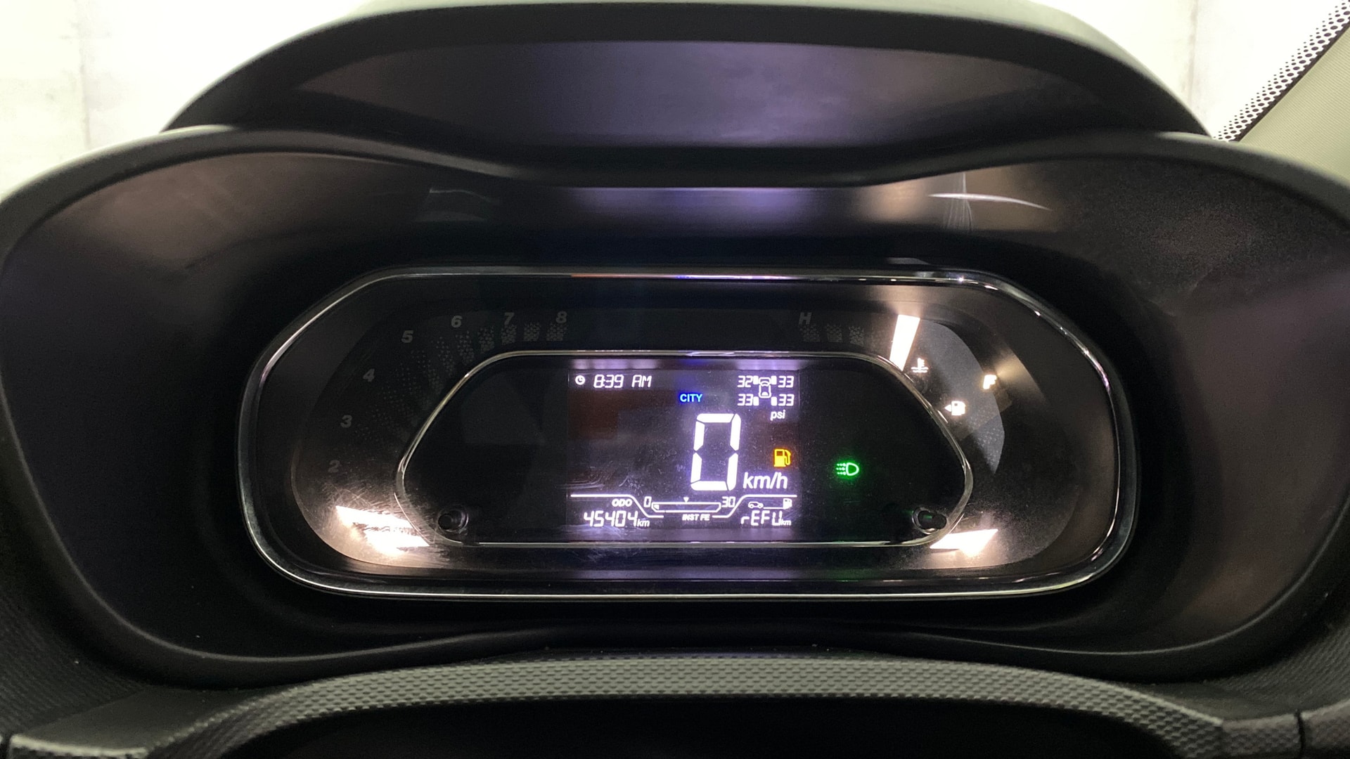 View 2022 Tata Nexon Revotron XE Image 21 Used 2022 Tata Nexon Revotron XE Image 21