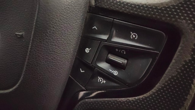 View Tata Safari Image 3 Used Tata Safari Image 3