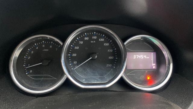 View Renault Duster Image 35 Used Renault Duster Image 35