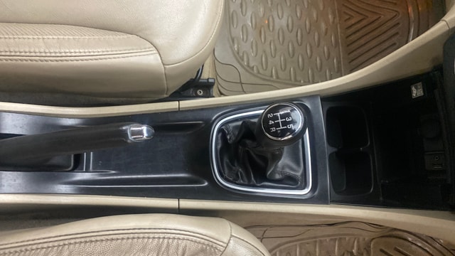 View Maruti Suzuki 1000 Image 39 Used Maruti Suzuki 1000 Image 39